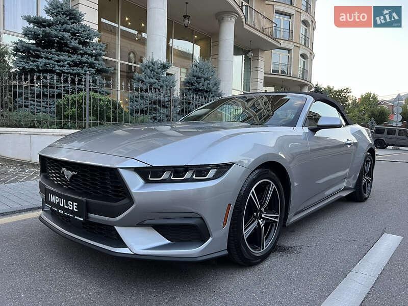 Ford Mustang 2024