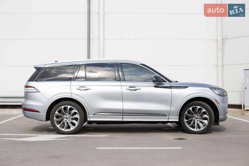 Lincoln Aviator 2021