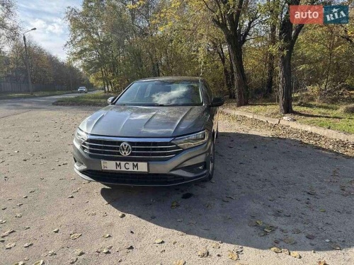 Volkswagen Jetta 2019