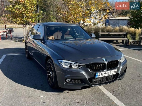 BMW 3 Series 2016