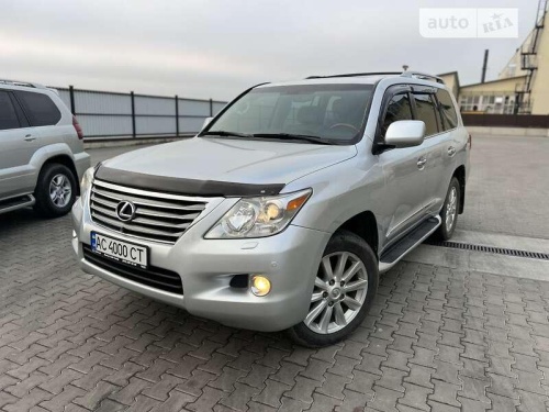 Lexus LX 2008