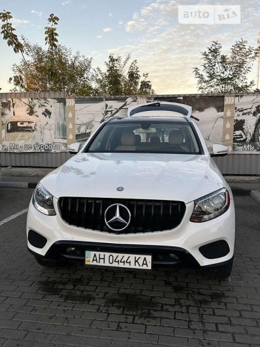 Mercedes-Benz GLC-Class 2017