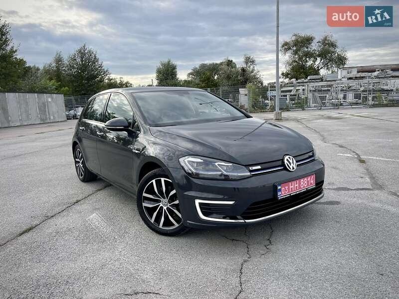 Volkswagen e-Golf 2020