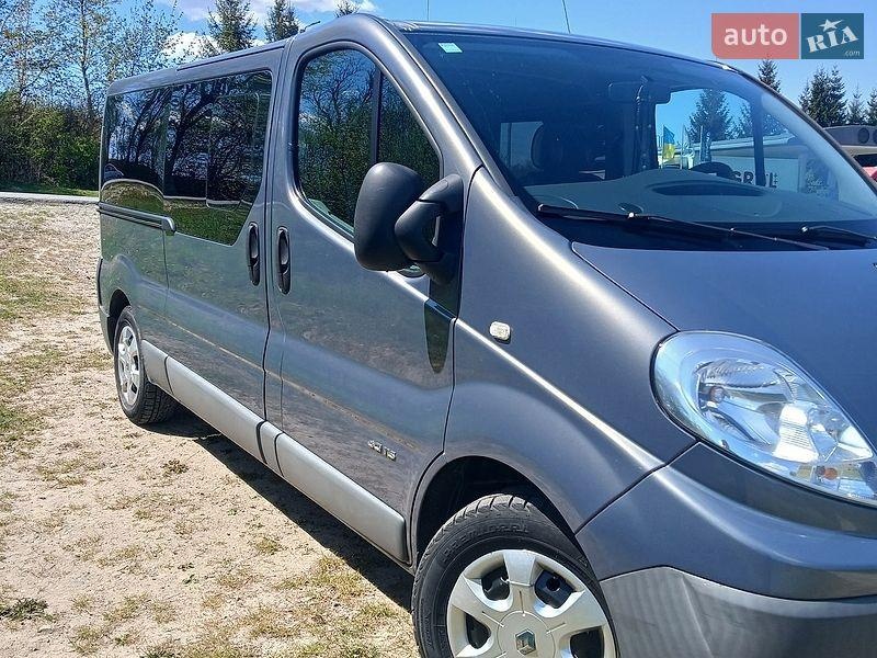 Renault Trafic 2011