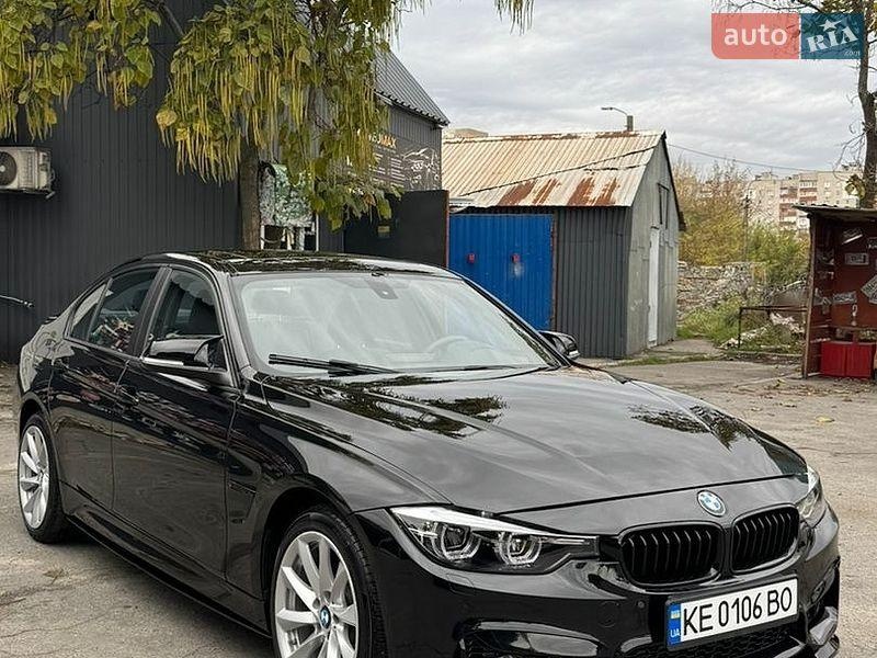 BMW 3 Series 2017