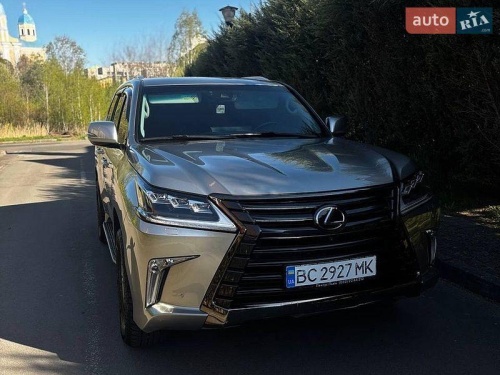 Lexus LX 2016