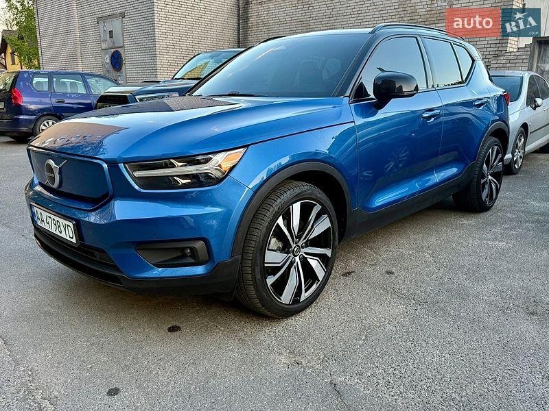 Volvo XC40 2021
