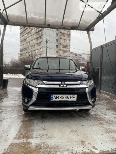Mitsubishi Outlander 2017