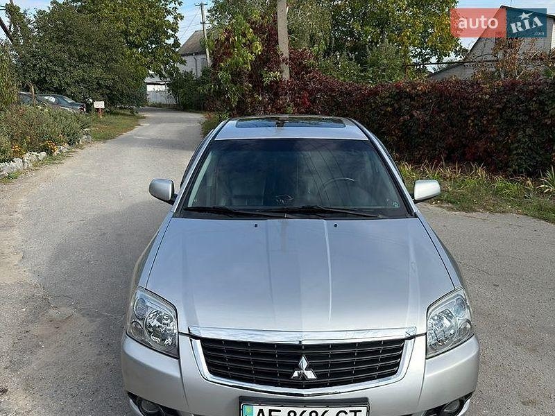 Mitsubishi Galant 2008