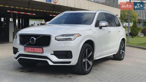 Volvo XC90 2016
