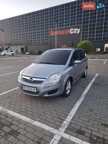 Opel Zafira 2009