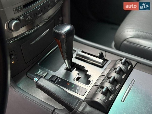 Lexus LX 2008