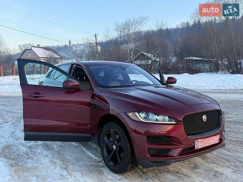 Jaguar F-Pace 2016