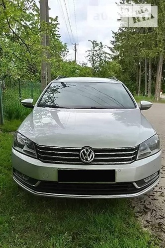 Volkswagen Passat 2011