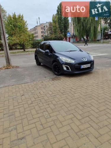Peugeot 308 2011