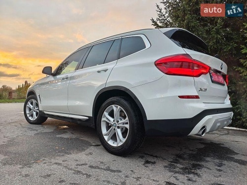 BMW X3 2021