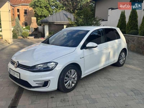 Volkswagen e-Golf 2020