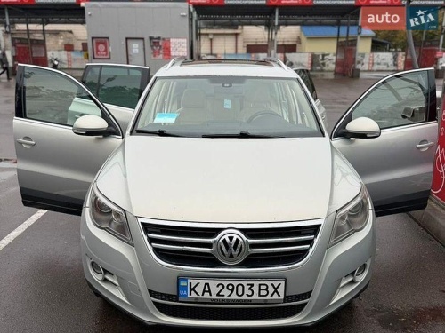 Volkswagen Tiguan 2010