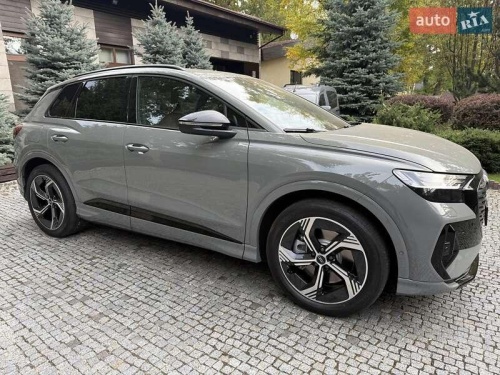 Audi Q4 e-tron 2025