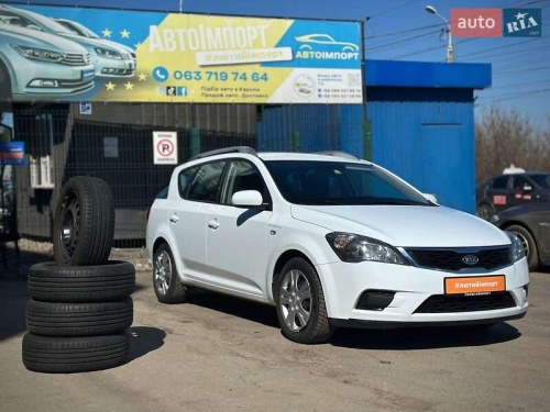 Kia Ceed 2011