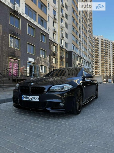 BMW 5 Series 2012