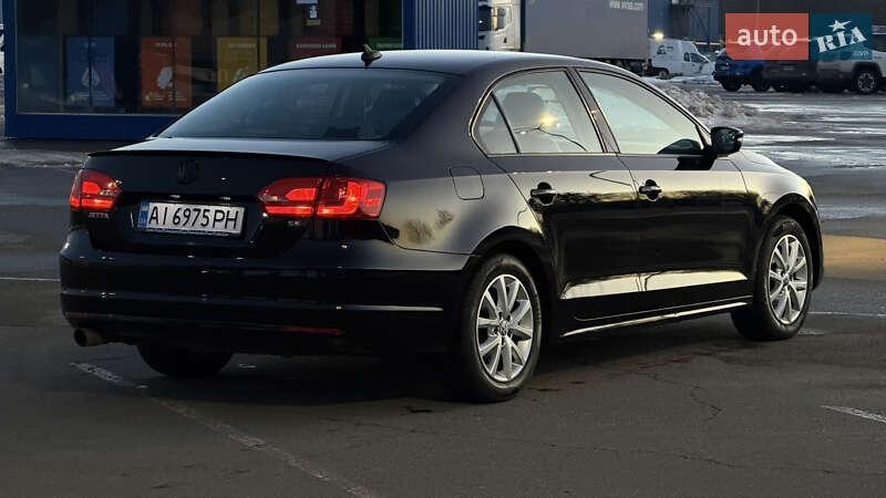 Volkswagen Jetta 2013