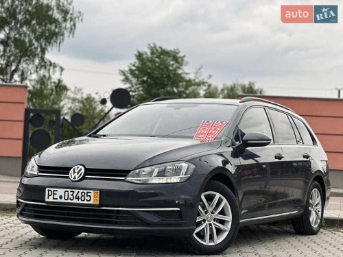 Volkswagen Golf 2020