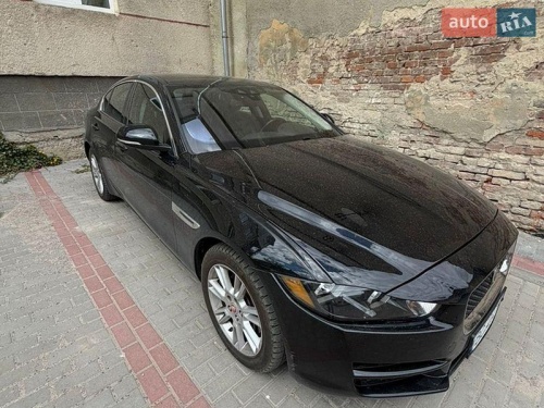 Jaguar XE 2017