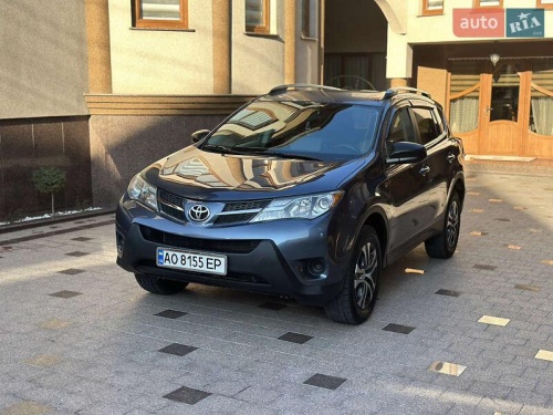 Toyota RAV4 2013