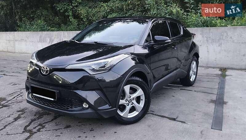 Toyota C-HR 2016