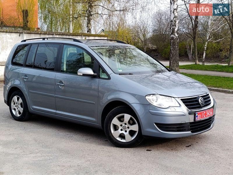 Volkswagen Touran 2010