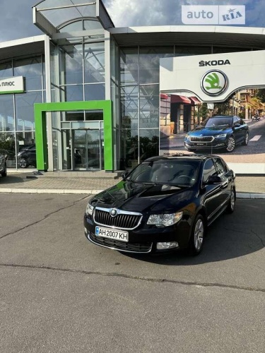 Skoda Superb 2012