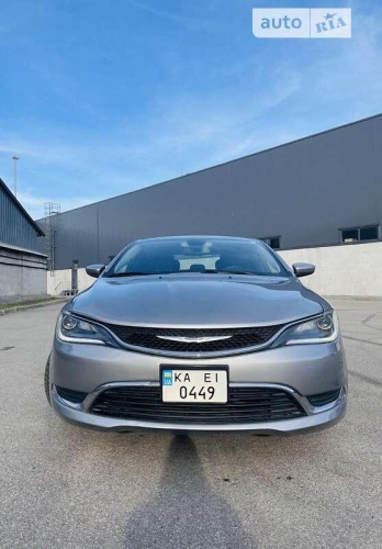 Chrysler 200 2015