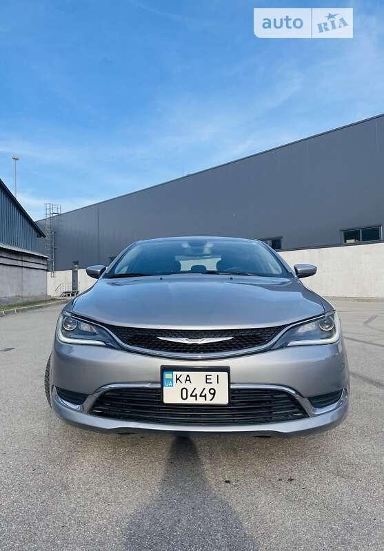 Chrysler 200 2015