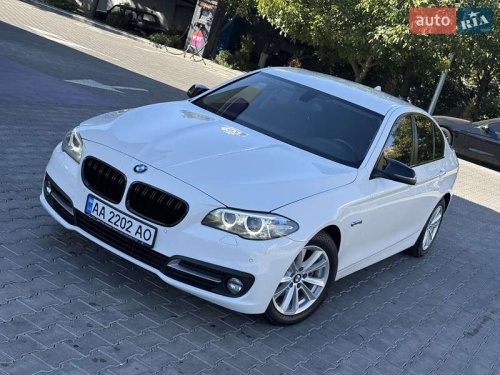BMW 5 Series 2016