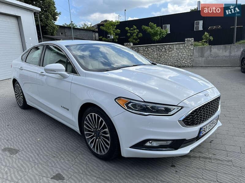 Ford Fusion 2017