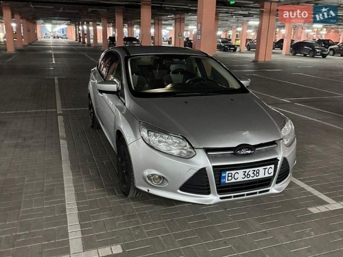 Ford Focus 2011
