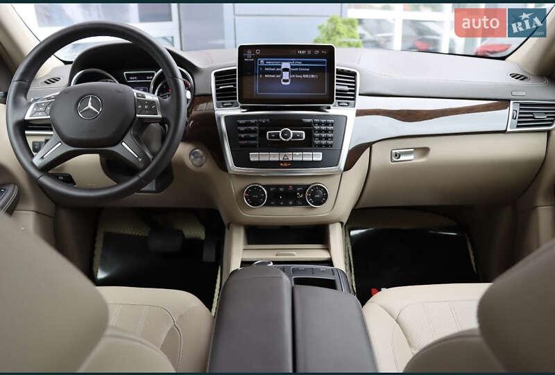 Mercedes-Benz GL-Class 2015