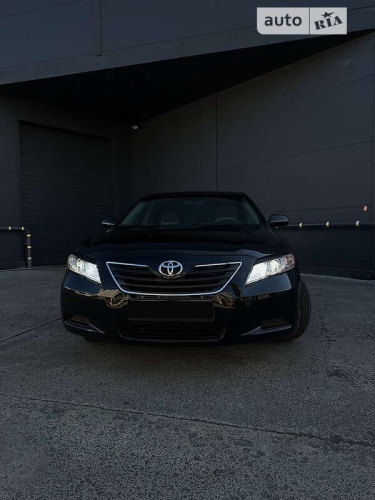 Toyota Camry 2011