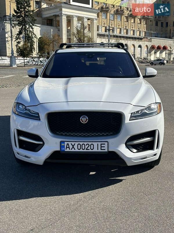 Jaguar F-Pace 2017
