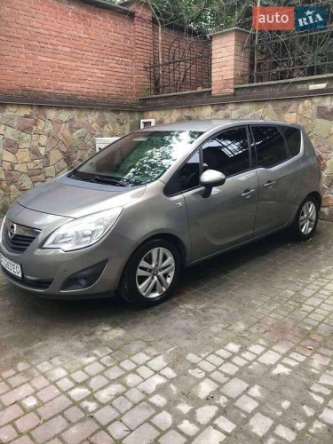 Opel Meriva 2010