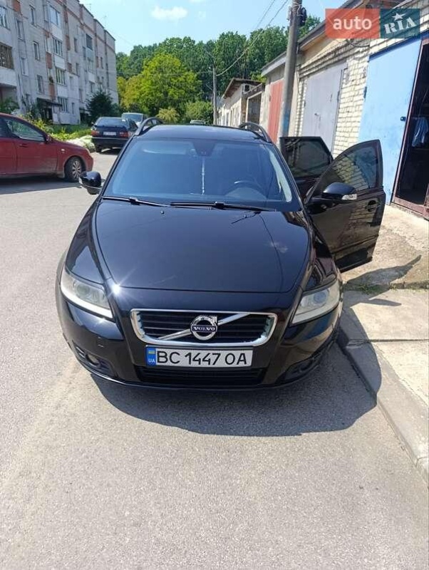 Volvo V50 2010