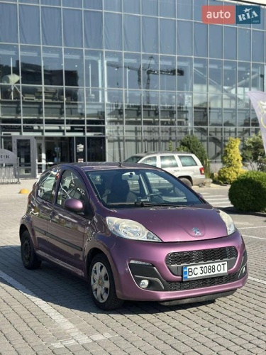 Peugeot 107 2012