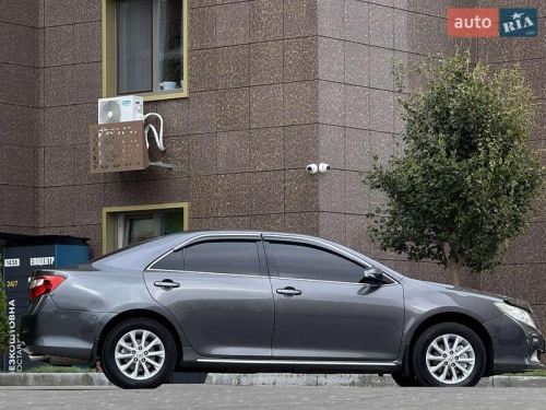 Toyota Camry 2013