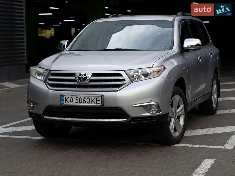 Toyota Highlander 2011