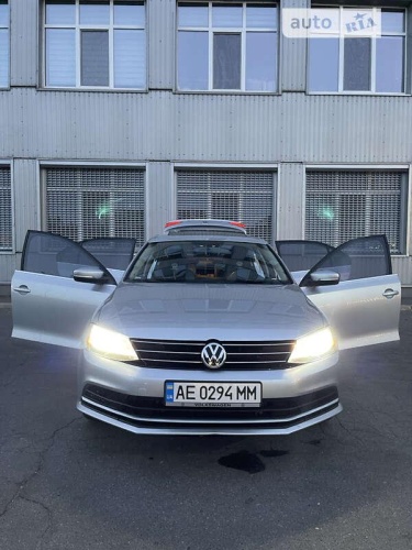 Volkswagen Jetta 2015