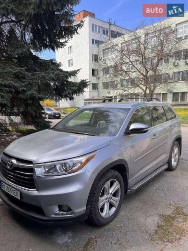 Toyota Highlander 2015