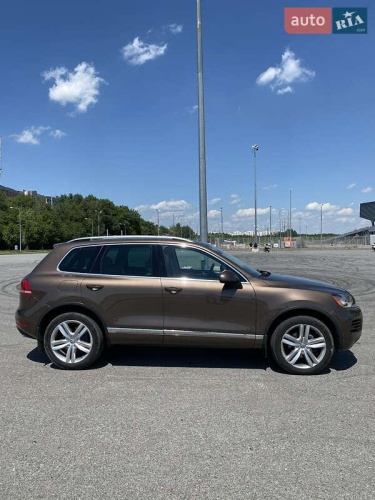 Volkswagen Touareg 2014
