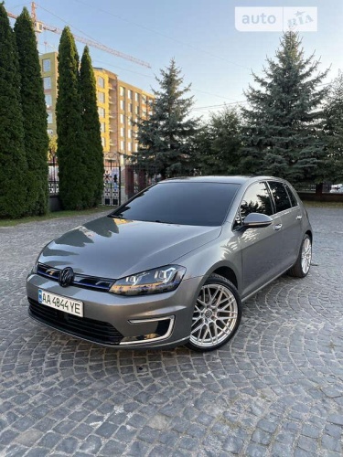 Volkswagen e-Golf 2014