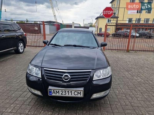 Nissan Almera 2010